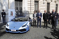 イタリア警察、「ランボルギーニ・ウラカン ポリツィア」を導入の画像