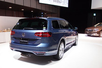 「パサートヴァリアントTSI Rライン」