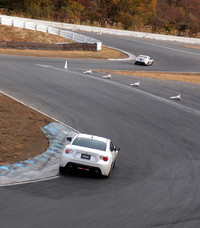 スバルとの共同開発で誕生した、新型FRスポーツカー「トヨタ86」。発売は2012年春が予定されている。