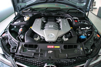 最近登場したAMGモデルはほとんどが5.5リッターターボにダウンサイジングしているが、「C63 AMG」は6.2リッターNAの「M156」を継続して搭載する。