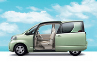 「トヨタ・ポルテ」をマイナーチェンジの画像