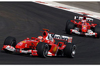 3戦して早くも2回の１-2フィニッシュ……フェラーリに死角はあるのか？（写真＝フェラーリ）