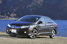 ホンダ グレイスhybrid Ex Ff 7at 試乗記 フィット を名乗らぬ理由 Webcg