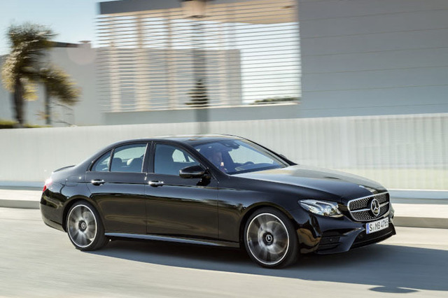 メルセデスAMG E43 4MATIC 内装・外装など16枚 【画像・写真】 - webCG