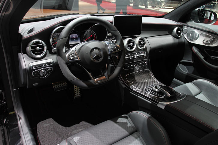 メルセデスAMG C43 4MATICクーペ