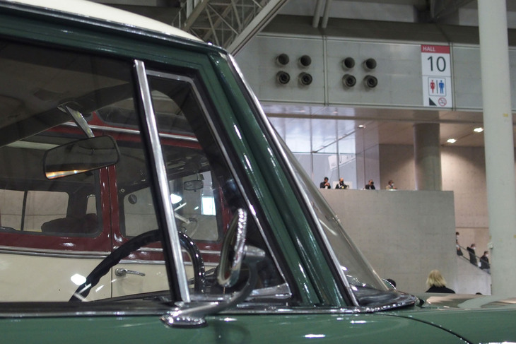 メルセデス・ベンツ230Sユニバーサル（1966年）／シルバースター