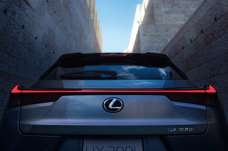 レクサスUX300h（写真はイメージ）