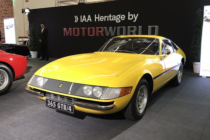 フェラーリ365GTB/4