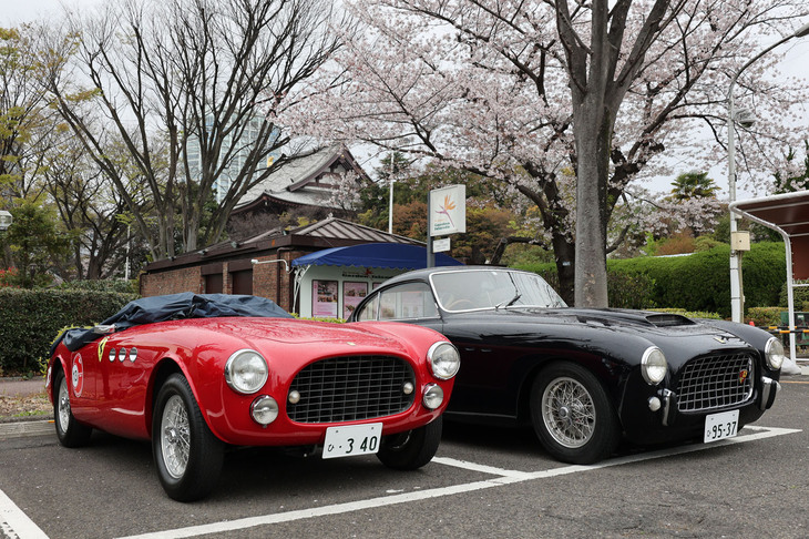 超希少な2台のクラシックフェラーリ。左は「340アメリカ」、右は「212インター」で、いずれも1951年式。