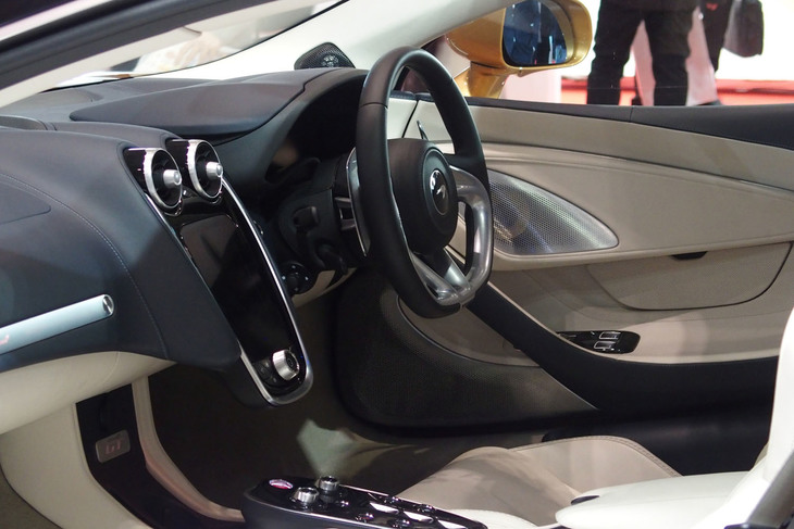 マクラーレンGT