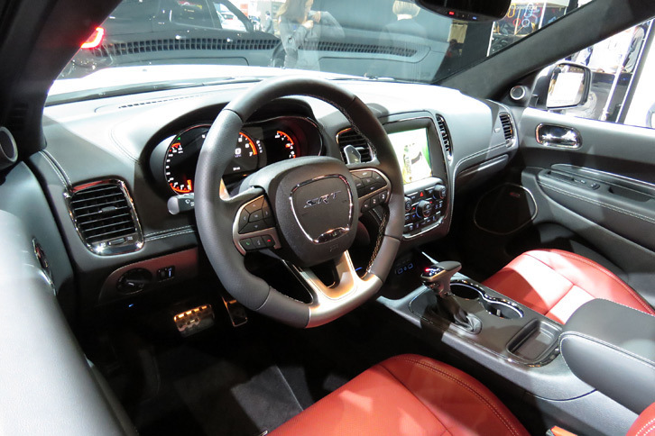 ダッジ・デュランゴSRT