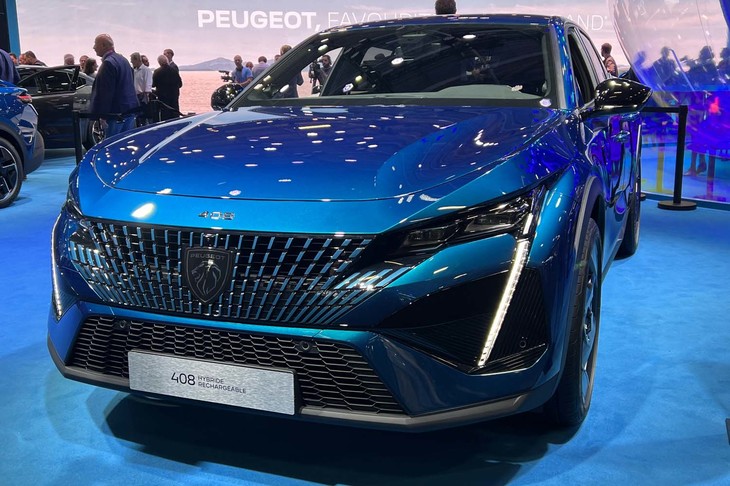 プジョー408