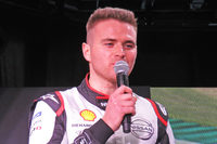 アレクサンダー・アルボンに代わって日産e.damsチームのドライバーとなったオリバー・ローランド。26歳の英国人ドライバーである。