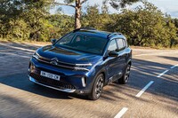 フロントまわりが新デザインに　「シトロエンC5エアクロスSUV」のマイナーチェンジモデル発売の画像