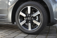 ホンダN-ONEプレミアム（CVT）／N-ONE RS（CVT）／N-ONE RS（6MT）【試乗記】の画像