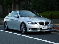 第294回：BMW 335iクーペ試乗これがコージの“キモチいいオブザイヤー”だ！（小沢コージ）