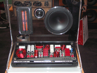 リボンミッド／トゥイーター採用のハーツのセパレート3ウェイシステム、MLK3。