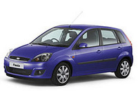 「フォード・フィエスタ」改良、急ブレーキで自動ハザードの画像