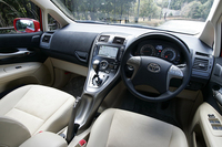 トヨタ・ブレイドG（FF/CVT）【ブリーフテスト】の画像