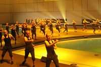 ダンス、カンフー（！）、演奏と、パフォーマンスが次から次へと披露された。