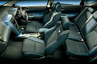 トヨタ、新型「カルディナ」を発売の画像