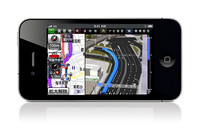 交差点拡大図も車載カーナビ同様に表示される。