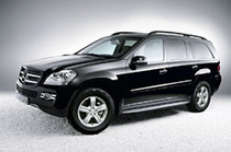 7人乗りの高級SUV「メルセデス・ベンツGLクラス」発売 【ニュース