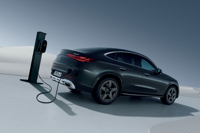 メルセデス・ベンツGLC350e 4MATICクーペ スポーツ エディションスター