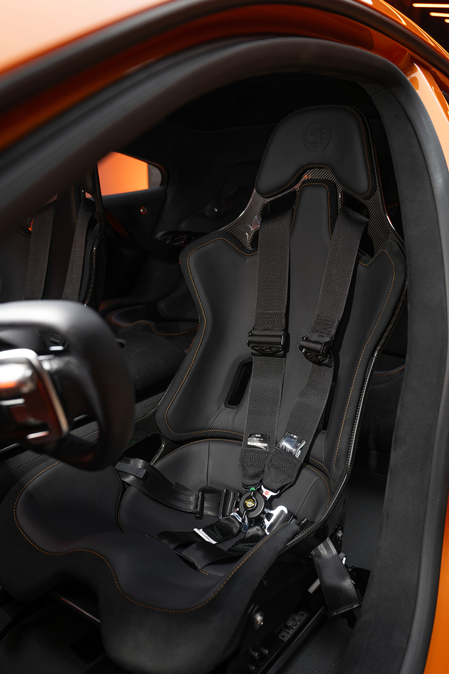 トアページ asics GT-2160 BLACK/PURE SILVER（アシックス ジーティ-2160