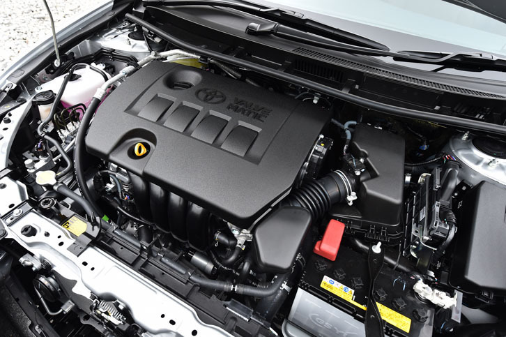 自然吸気の2リッター直4エンジン。このほかに、1.5リッターと1.8リッターのエンジンが用意される。