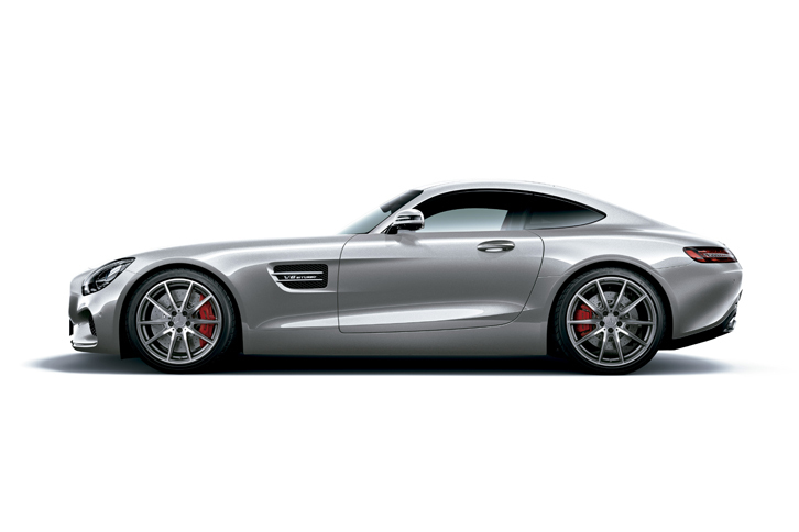 「メルセデスAMG GT S」のサイドビュー・