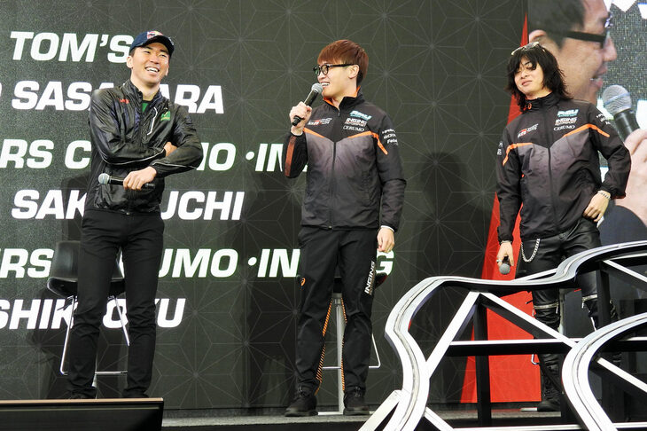 最初のステージとなるGr.1ステージの登壇者は、スーパーフォーミュラで活躍する（写真向かって左から）笹原右京選手、阪口晴南選手、大湯都史樹選手。F1で戦う角田祐毅選手と同世代のレーサーだ。