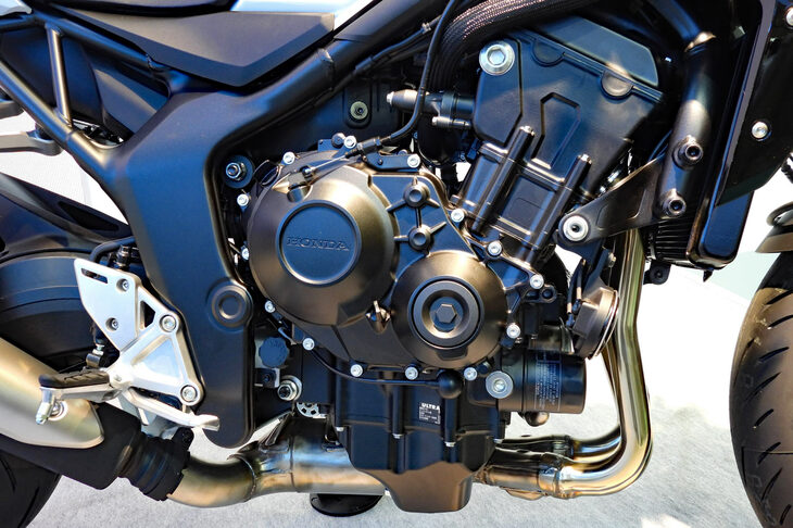 ホンダCB1000ホーネット