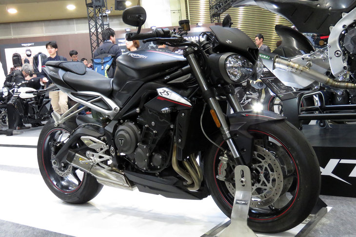 トライアンフ・ストリートトリプルRS