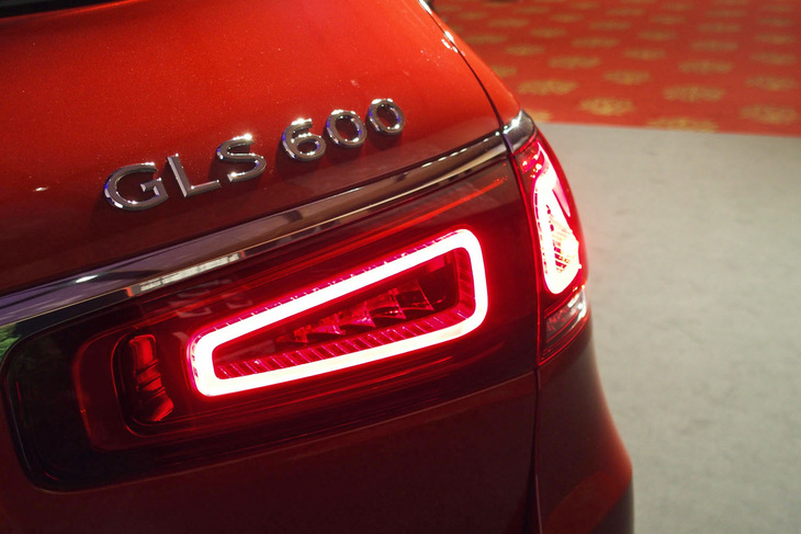 メルセデス・マイバッハGLS（エンブレム）