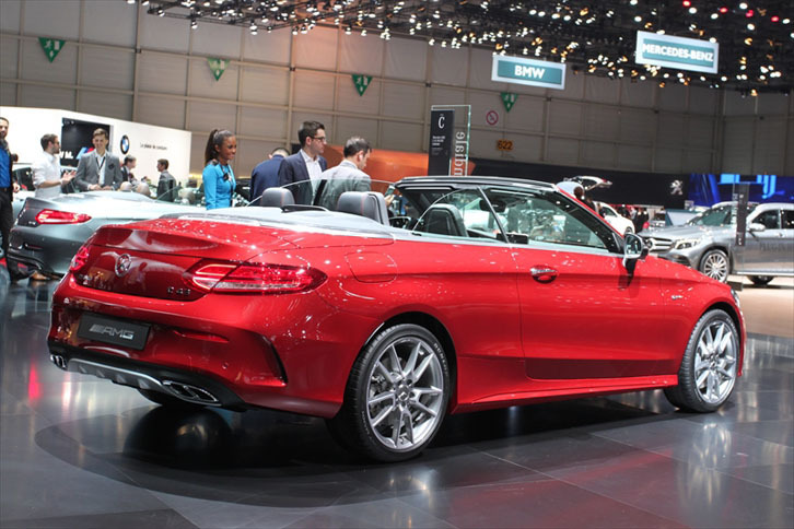 メルセデスAMG C43 4MATICカブリオレ