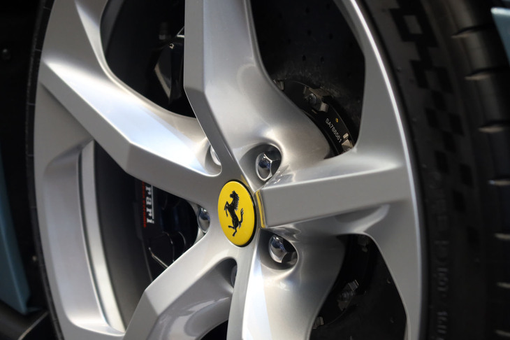 フェラーリ12チリンドリ（フロントホイール）