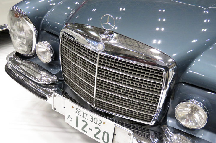 メルセデス・ベンツ W111／280SE 3.5クーペ（1970年）／シルバースター