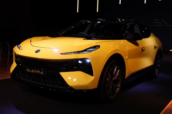 ロータス・エレトレR