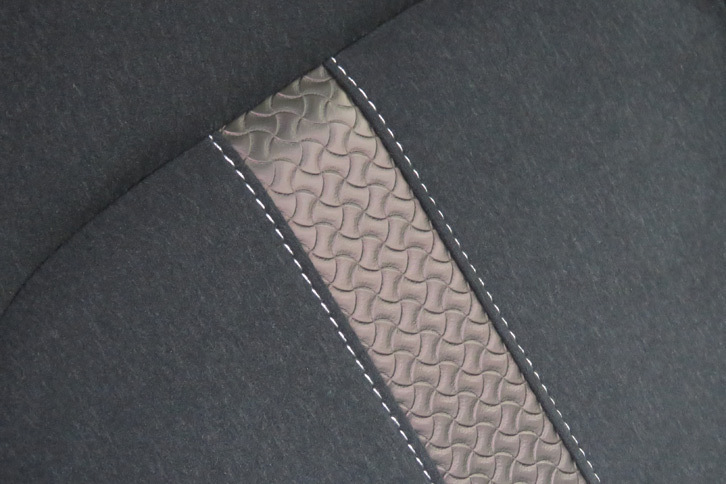 ホンダN-BOXカスタムG・L Honda SENSING（フロントシート）