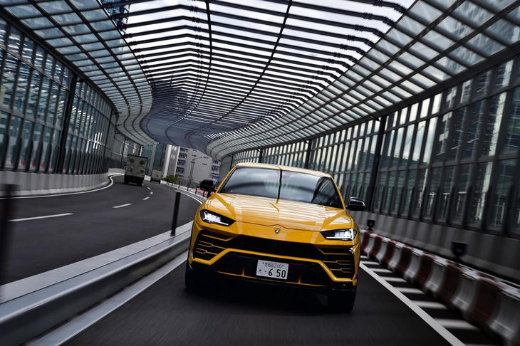 「ウルス」の走りはウルトラすごい！