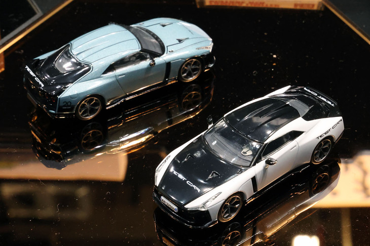 トミカリミテッドヴィンテージNEOが初公開した1/64「日産GT-R50 byイタルデザイン テストカー」。価格、発売日未定。