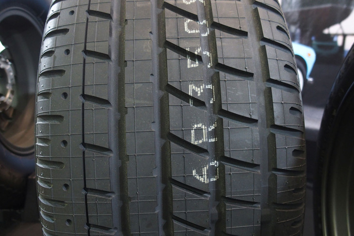 A-008P／横浜ゴム