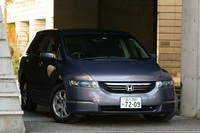 ホンダ・オデッセイL（FF／CVT）＆アブソルート（FF／5AT）【試乗記】