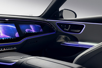 メルセデス・ベンツが新型「Eクラス」を発表　ラインナップの半数をPHEVにの画像