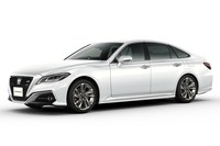 「トヨタ・クラウン」のSUV化が一部で報じられた。車名は「クラウン クロス」になるのだろうか。