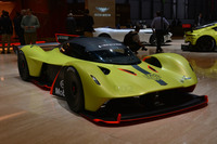 「アストンマーティン・ヴァルキリーAMRプロ」