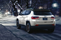 「ジープ・コンパス」に150台の限定モデル「ロンジチュード4×4」が登場の画像