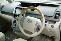 第332回：コージのミニバン未来予想図ヴォクシー対策は「禁断の4列シート」でキマリ!?の画像