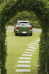 MINIクーパーSD クロスオーバー
    